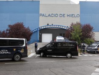 Palacio de Hielo lleno de ataúdes