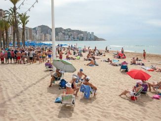 benidorm duro golpe