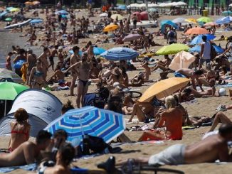 desalojo de playas en barcelona