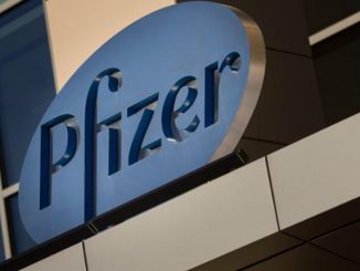 EE UU compra la vacuna de la farmacéutica Pfizer para asegurarse que dispondrá de ella.