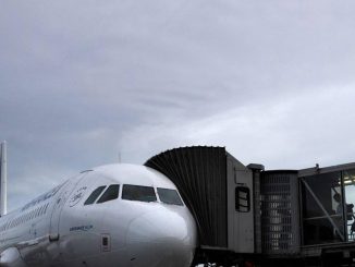 Hugo Van explica cómo gestionar las restricciones al viajar en avión.