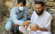 Se reanudan los programas contra la polio en Afganistan y en Pakistán.