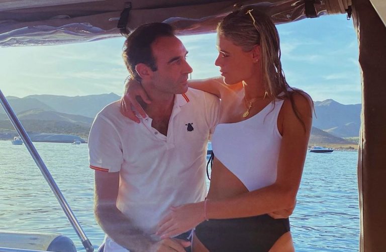 Enrique Ponce y Ana Soria de vacaciones en Cabo de Gata