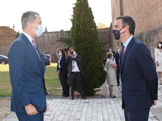 El rey Felipe y Pedro Sánchez se reúnen en las Baleares.