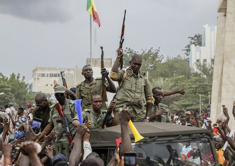 golpe estado militares mali