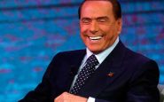 Berlusconi, ingresado por su positivo en coronavirus.