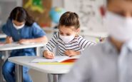 Francia decreta el cierre de 22 colegios por coronavirus