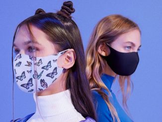 Inditex saca a la venta su primera mascarilla