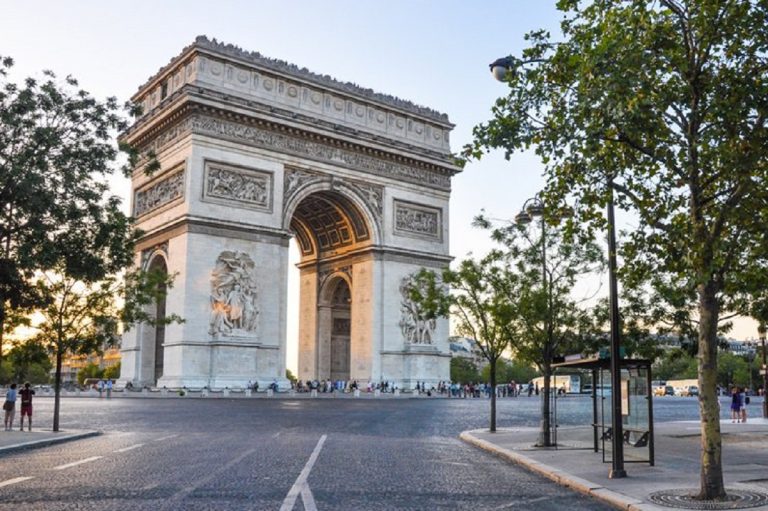 arco tiunfo paris