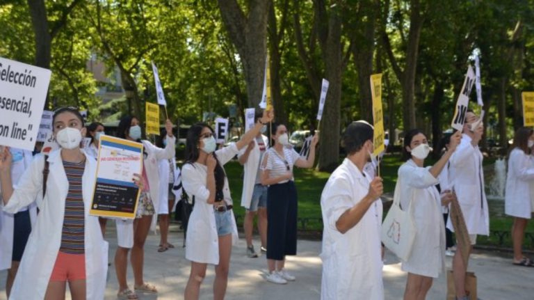 Médicos en huelga