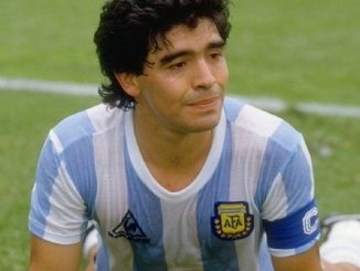 Maradona tumba hijos