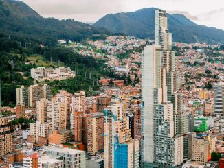 colombia plantea posibles restricciones a viajeros procedentes de espana