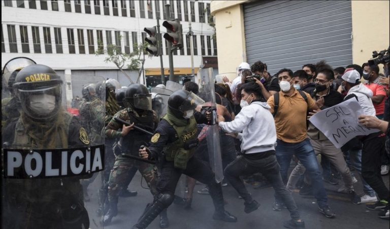 manifestaciones disturbios peru
