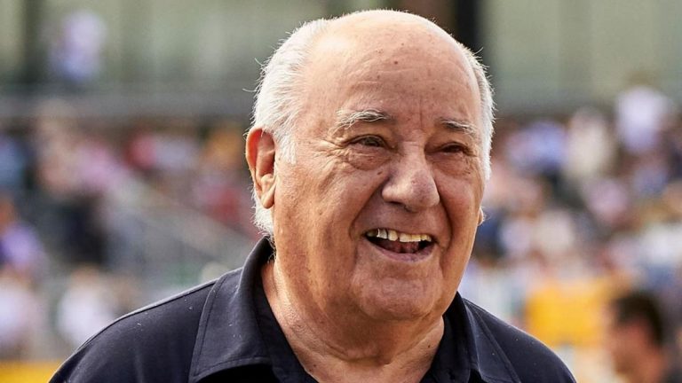 Amancio Ortega llora con sorpresa de sus trabajadores de Inditex