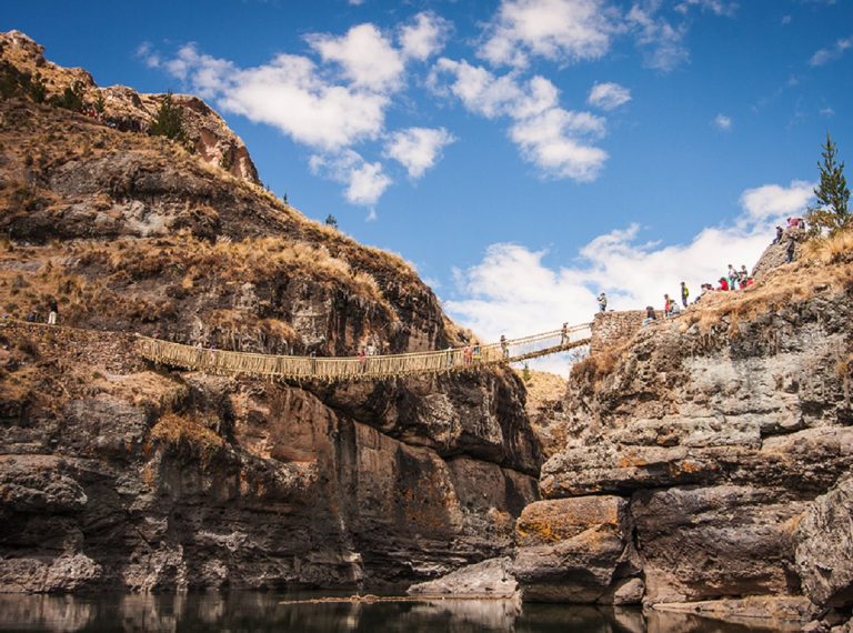 puente colgante inca