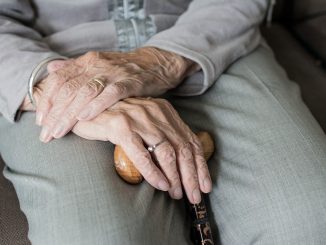 Ancianos infectados por COVID 19 en Barcelona