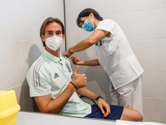 La Selección Española de Fútbol se vacuna