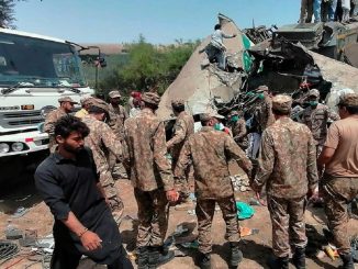 Choque de trenes en pakistán