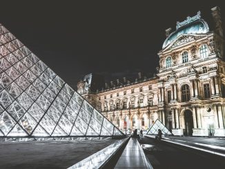 louvre emiratos