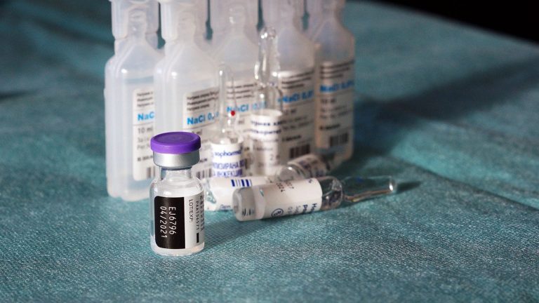 Pfizer vacuna tercera dosis