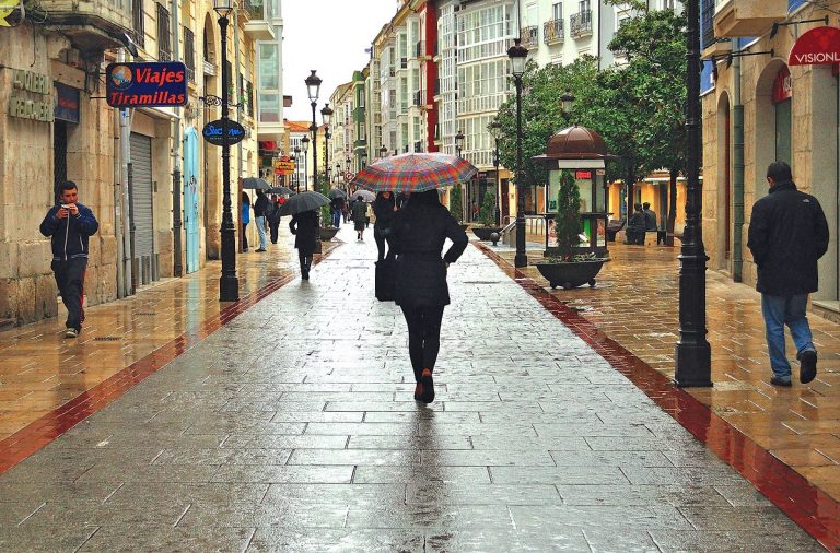 Alerta de lluvias y granizo en España