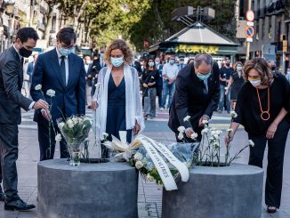 Cataluña conmemora a las víctimas de sus atentados en su cuarto aniversario del 17A