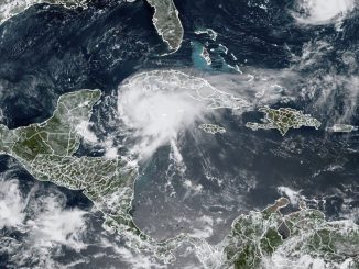 México es azotado con lluvias torrenciales por el huracán 'Grace'