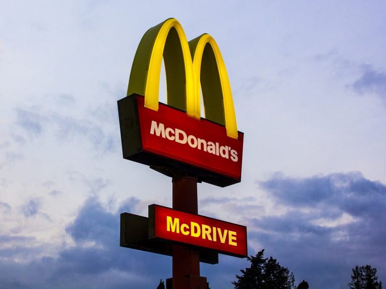 Conozca en qué países están prohibidos los McDonald's