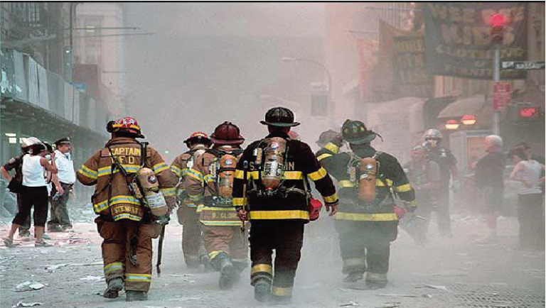 Bomberos y Policias 11-S