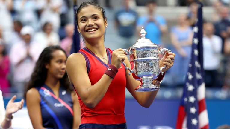 Tenis, así es Emma Raducanu