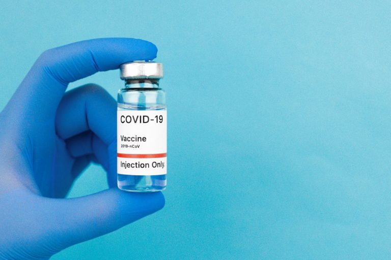 Moderna desarrolla una dosis para el covid y la gripe