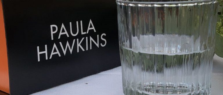 Paula Hawkins, su nueva novela