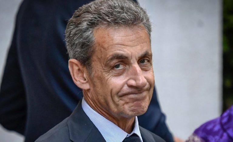 Expresidente francés Sarkozy, acusado