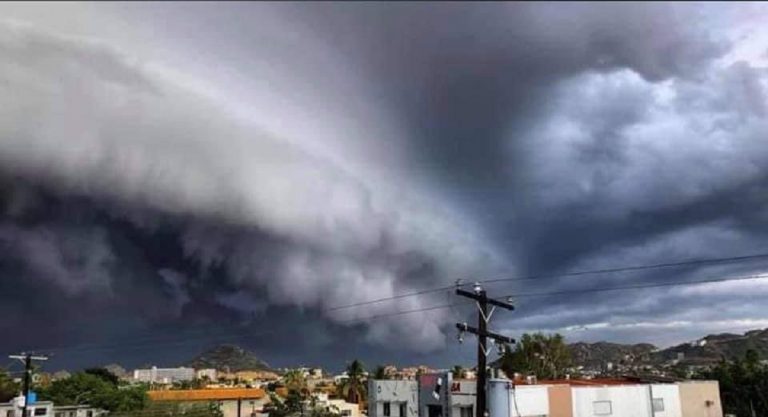 huracán-olaf-mexico