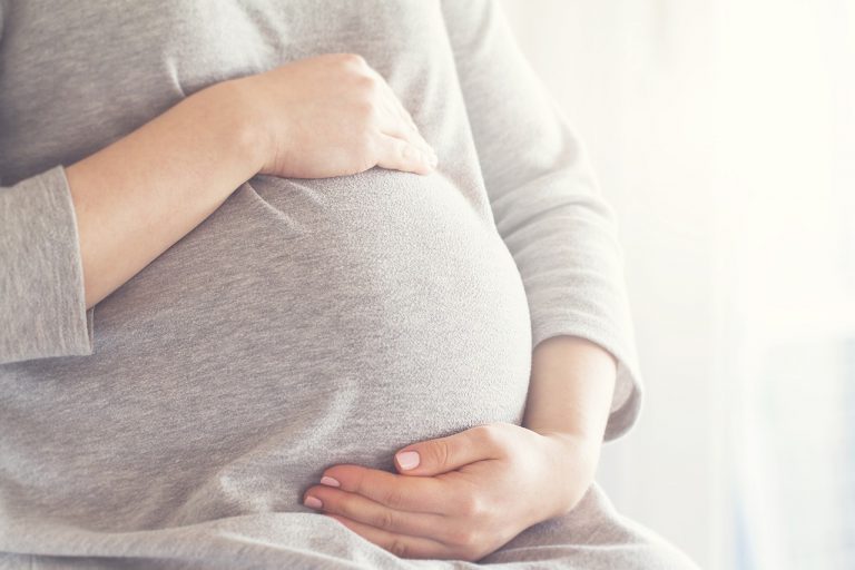 Mujer embarazada pierde a su bebe