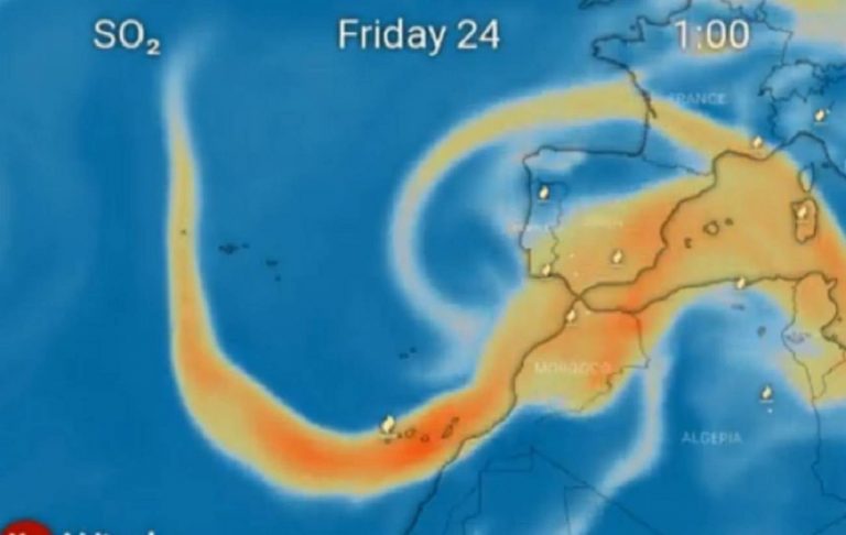 La Nube de azufre entrará por Murcia