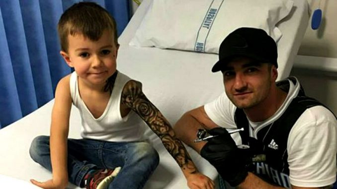 el tatuador que hace reír niños