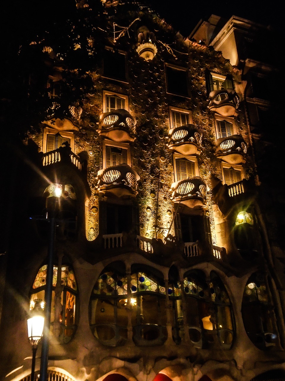 casa battlo 1130953 1280