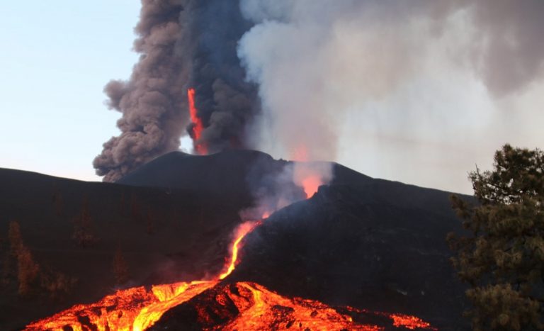 nueva-colada-mar-volcan