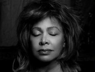 tina turner vende derechos musicales