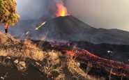 tsunami lava volcán