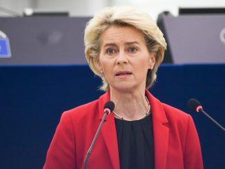 ursula von der leyen polonia