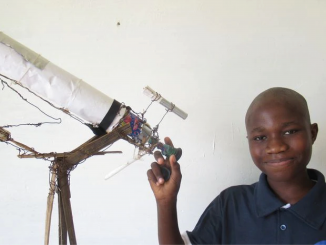 Senegal niño telescopio