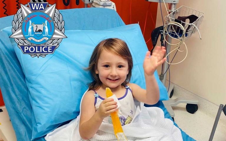 Cleo, la niña australiana de 4 años, ha sido rescatada y se recupera en el hospital