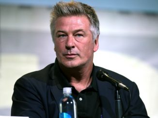 alec-baldwin-ruleta-rusa