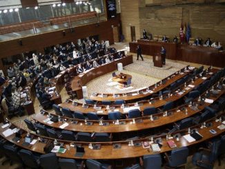 asamblea-madrid-oposicion-abandono