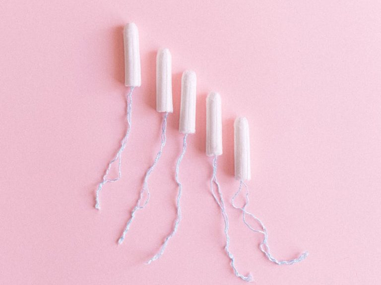 Cataluña dará productos gratis menstruales a los institutos