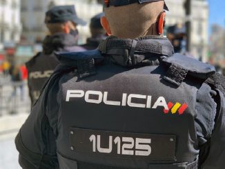 policías madrid cacheo