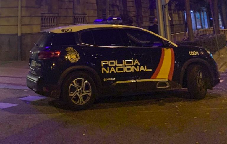 Policía joven