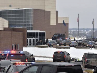 Tiroteo escuela Michigan detenido